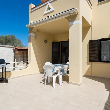 Holiday home Sunny House Porto Ottiolu